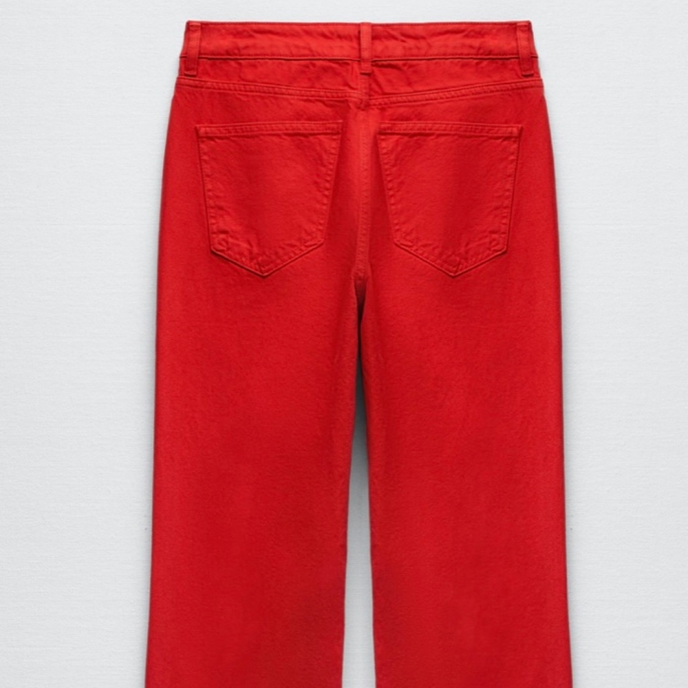 Zara MID RISE STRAIGHT JEANS NWT